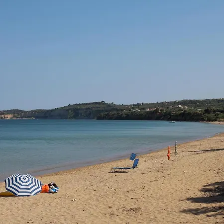 Filoxenia 8 * Κόμποι