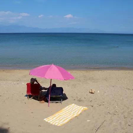 Διαμέρισμα Filoxenia 8 *