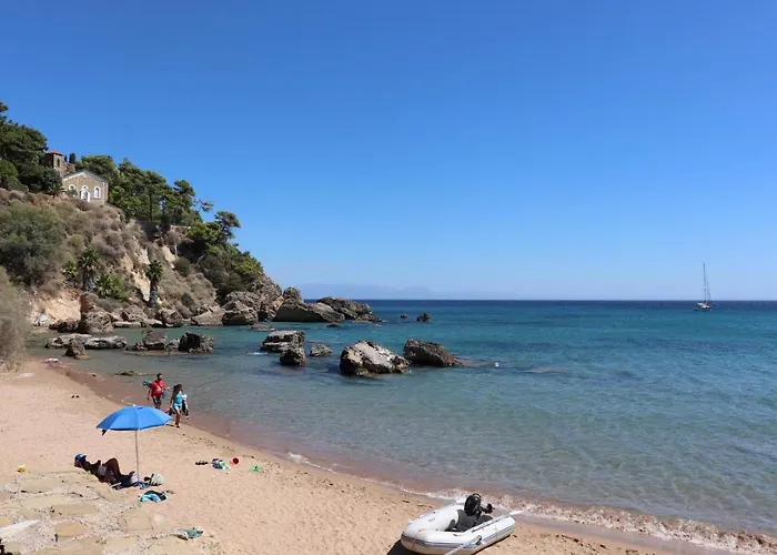 Filoxenia 8 アパート *